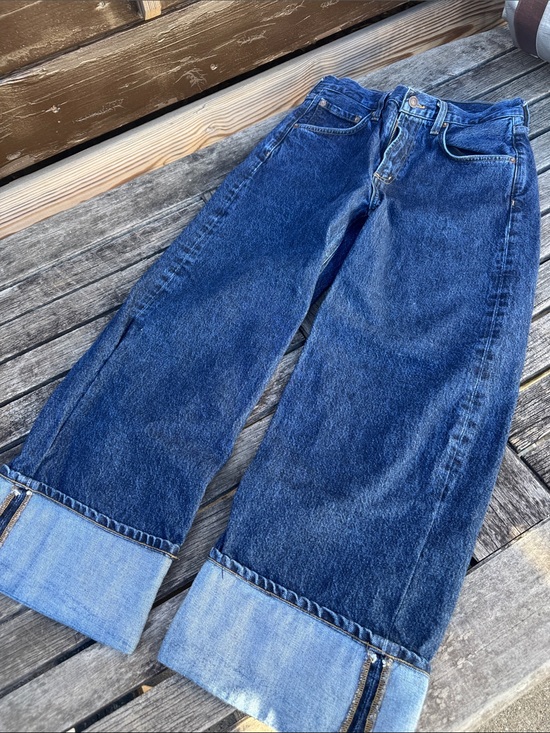 Agolde Denim - Agolde Two-Tone Wide-Leg Denim Jeans in Dark Blue and Light Blue Cuffs